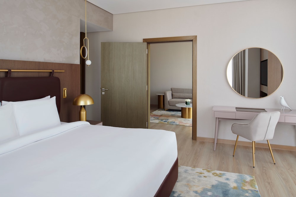 Movenpick Jumeirah Village Triangle 35/82