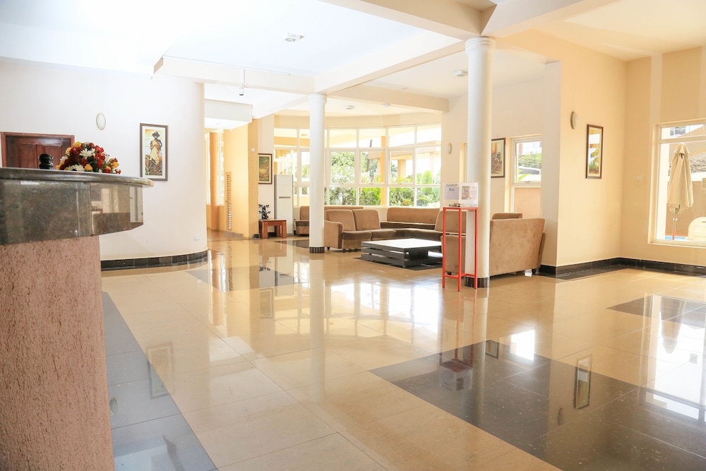 Hotel 7 Seasons Entebbe 8/55