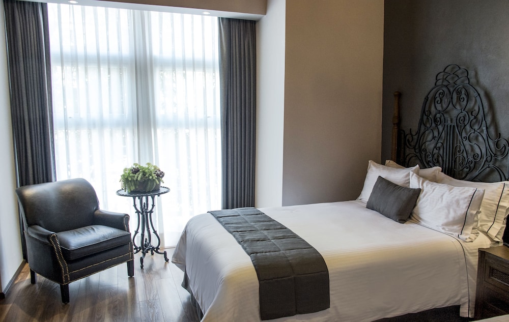 Zocalo Central Hotel 25/73