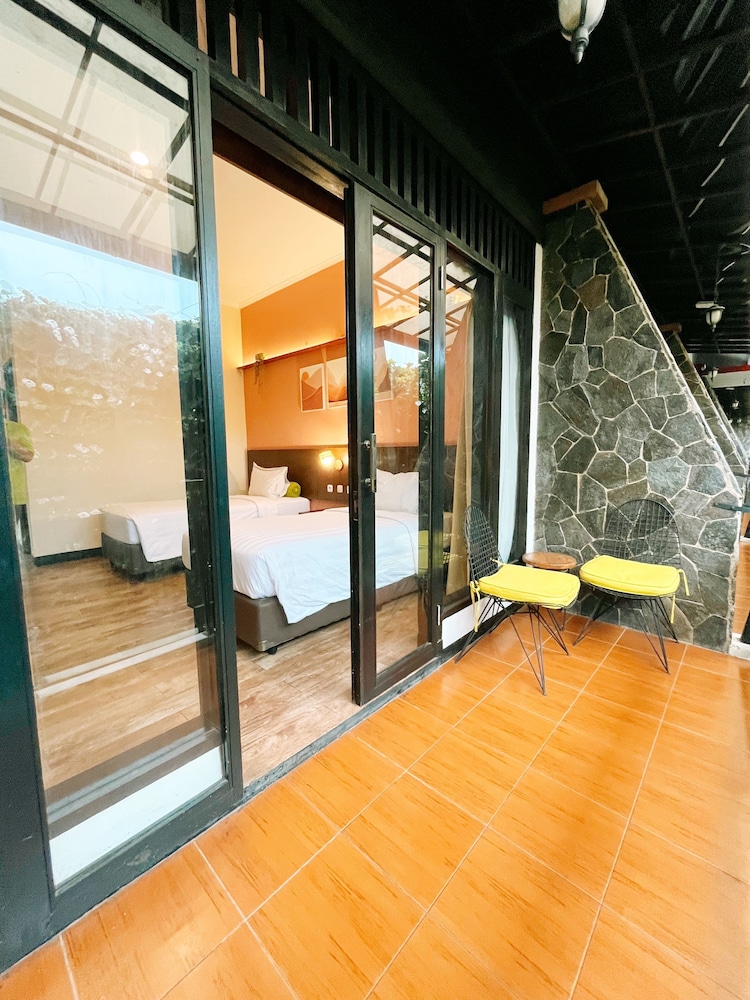 Green Forest Resort & Wedding Bandung 16/50