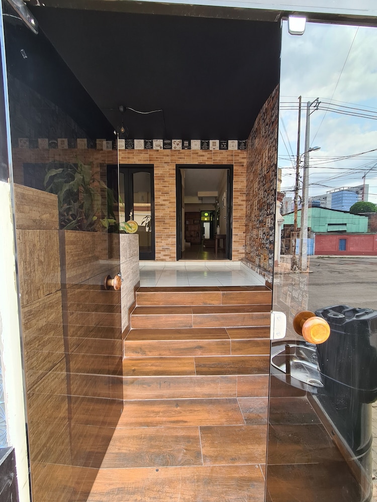 COSTANERA HOSTEL ASUNCION 2/53