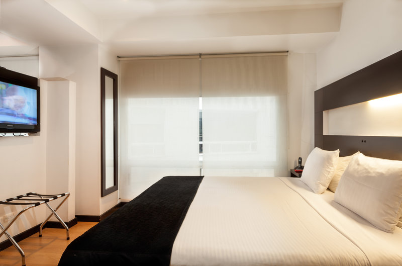 Hotel Continental All Suites 7/17