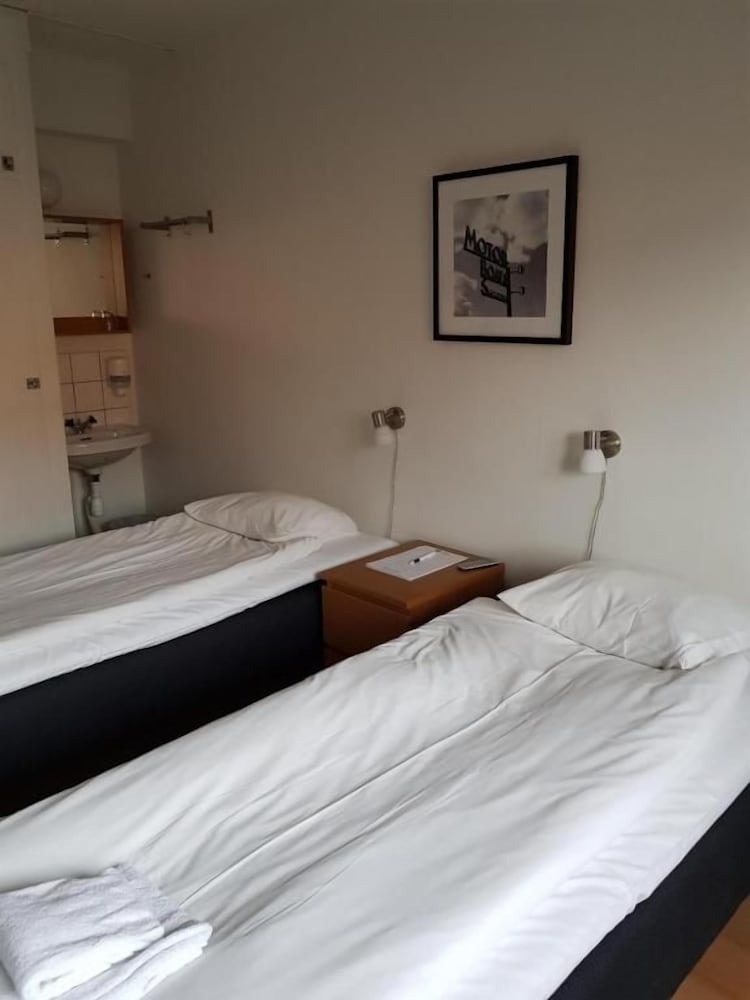 Lilla Hotellet 7/39