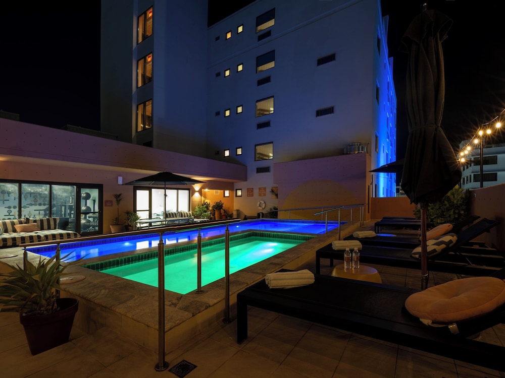HiBird- Apartment and Suites Hotel 43/50
