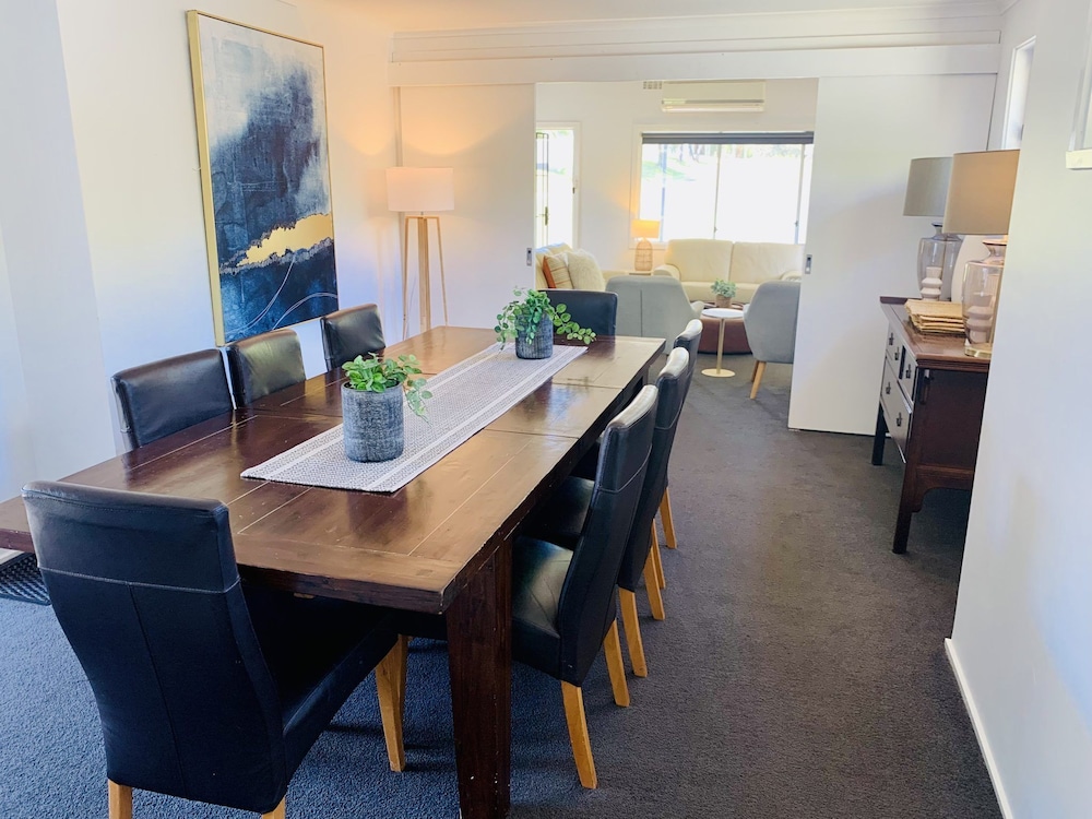 Kanasta Caravan Park 33/50