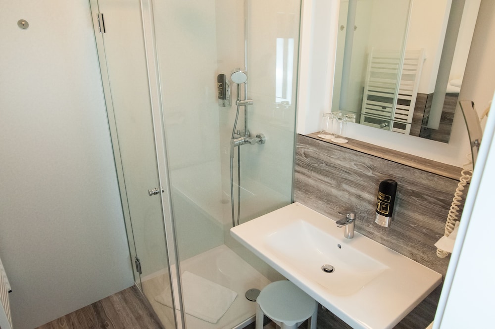 Amalienburg Boutique & Boarding Hotel 33/35