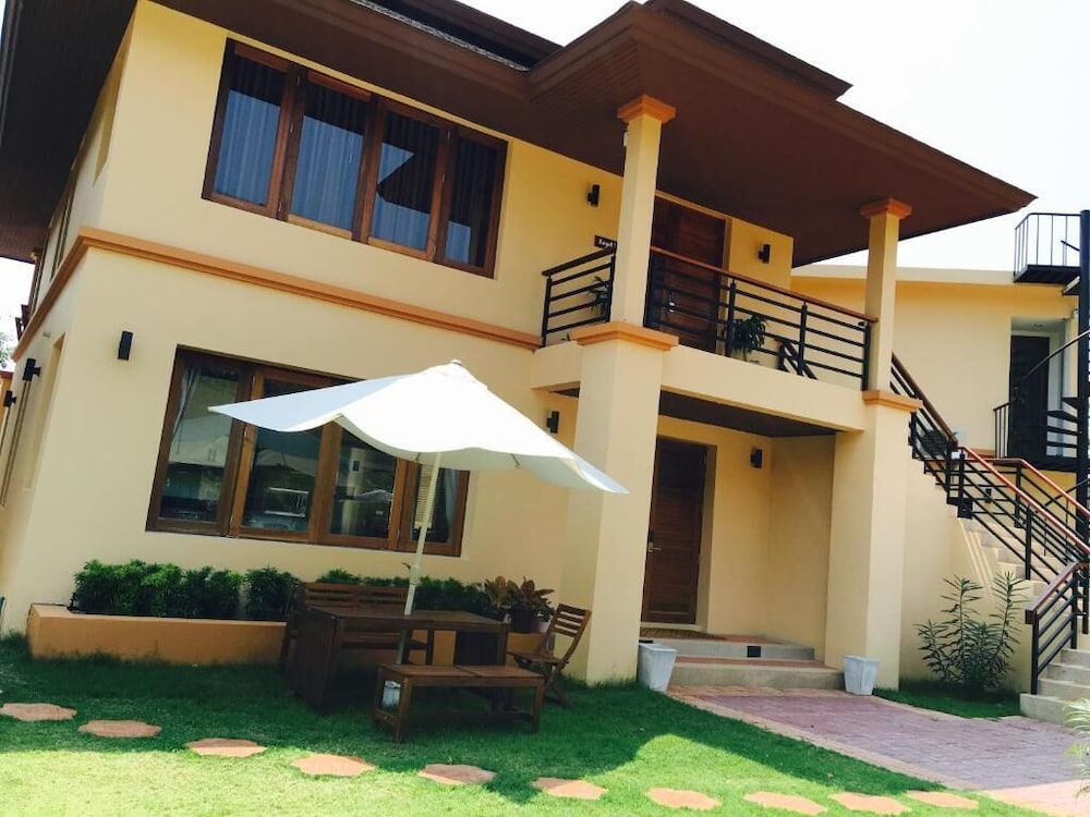 Elegancy Resort Hua Hin photo2
