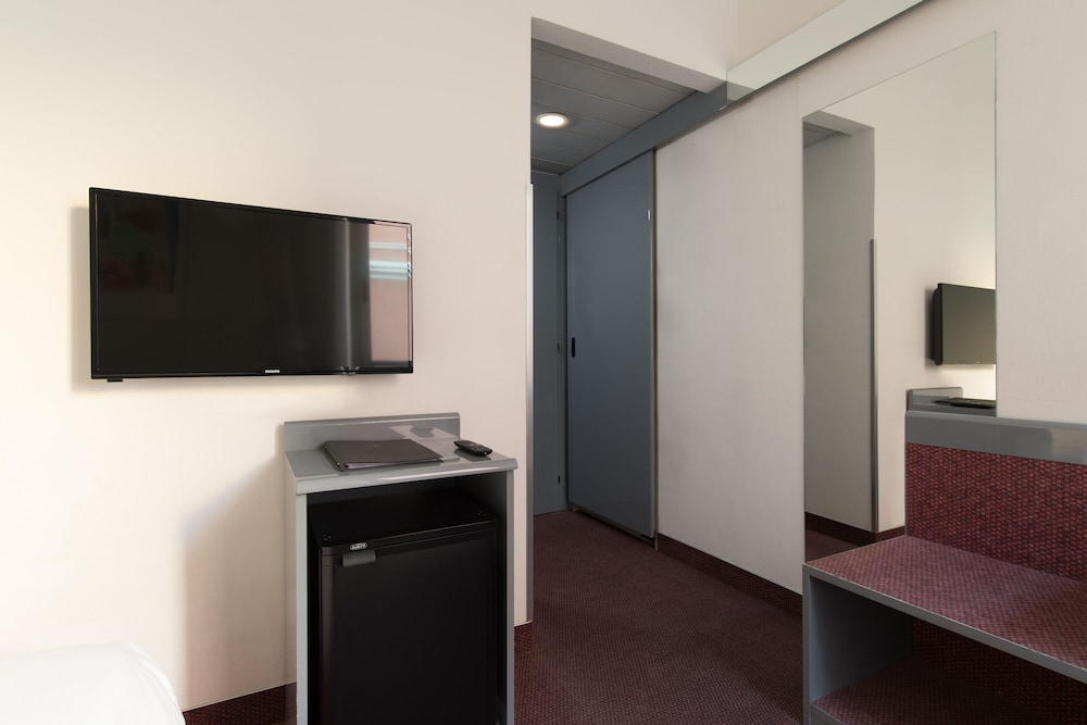 Hotel San Giusto 64/66