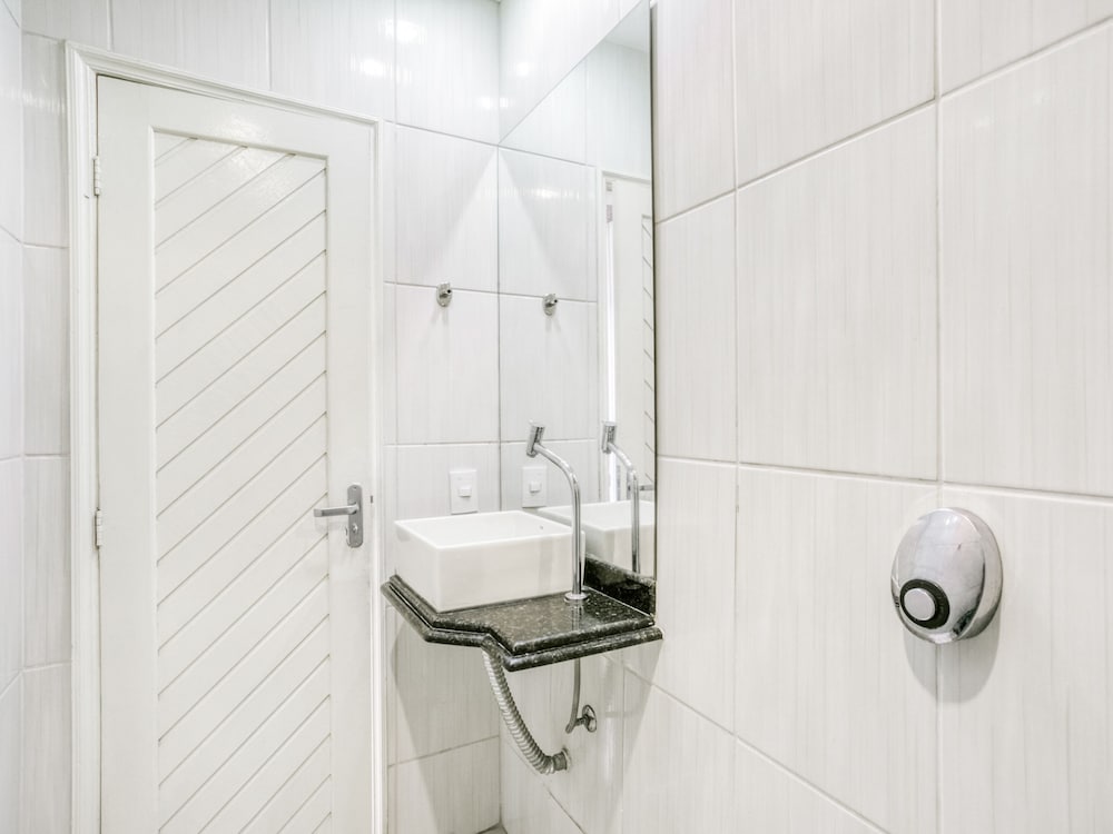 OYO Nobs Hotel, Sao Joao de Meriti 37/39