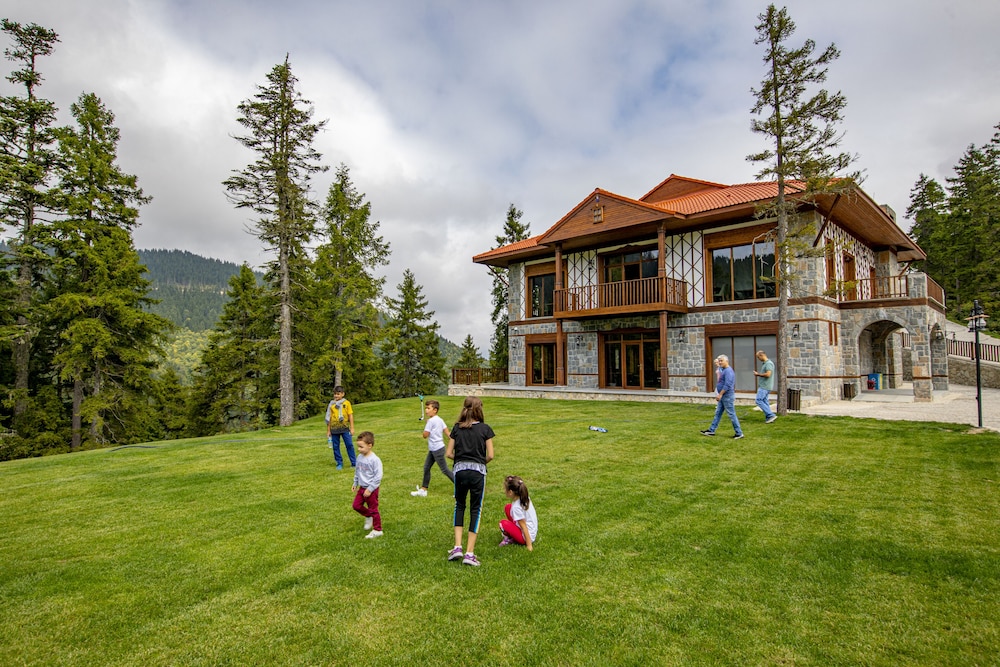 Foleya Mountain Resort 35/50