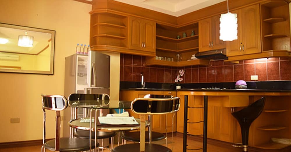 Casablanca Hotel Condominium 17/29