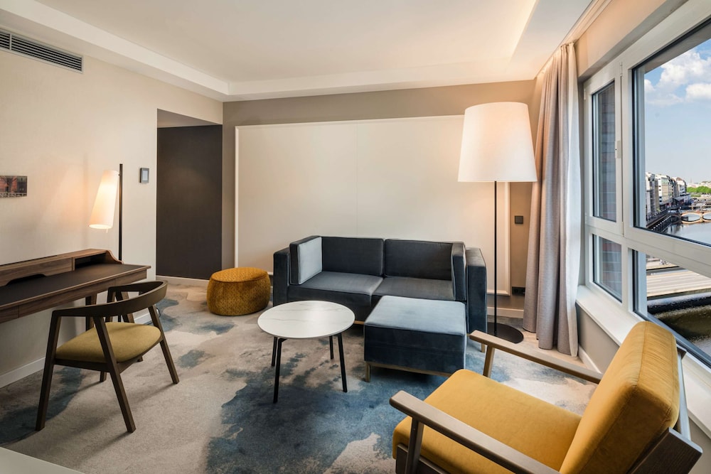 Steigenberger Hotel Hamburg 43/71