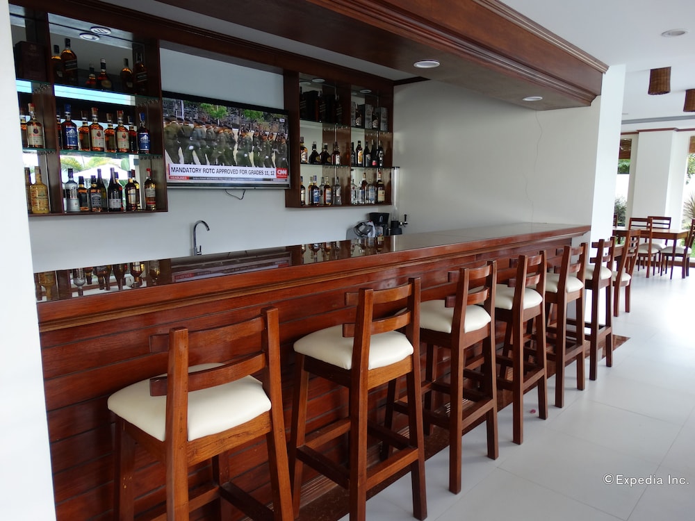 Ipil Suites Puerto Princesa 29/40