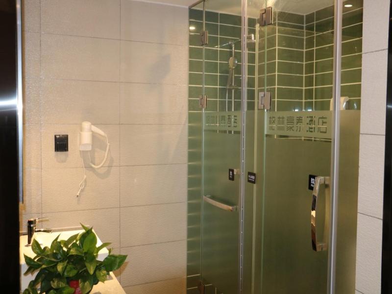 GreenTree Inn Taiheng Shuijing County Jingtai Street 16/18