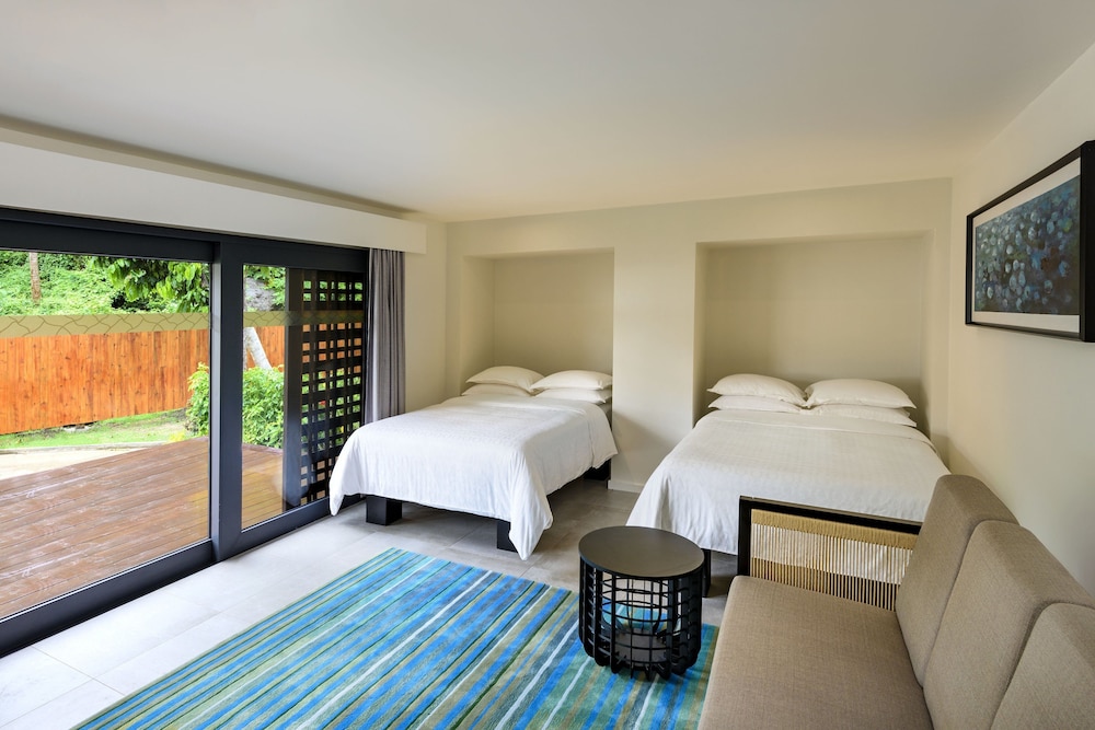 Sheraton Resort & Spa Tokoriki Island Fiji 14/80