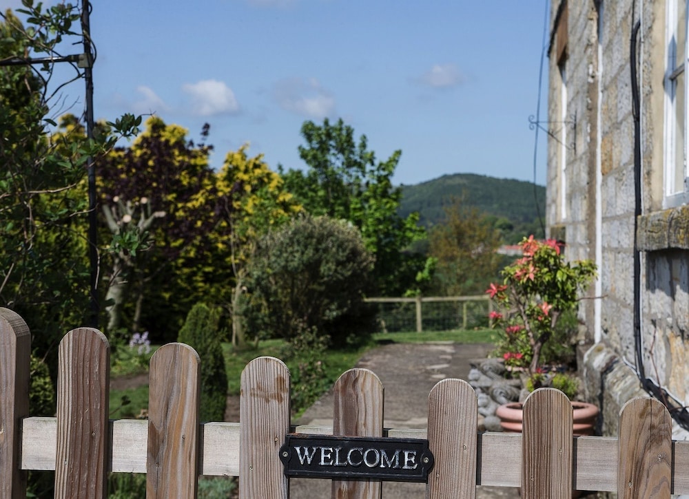 Easterside Farm Bed & Breakfast 35/50