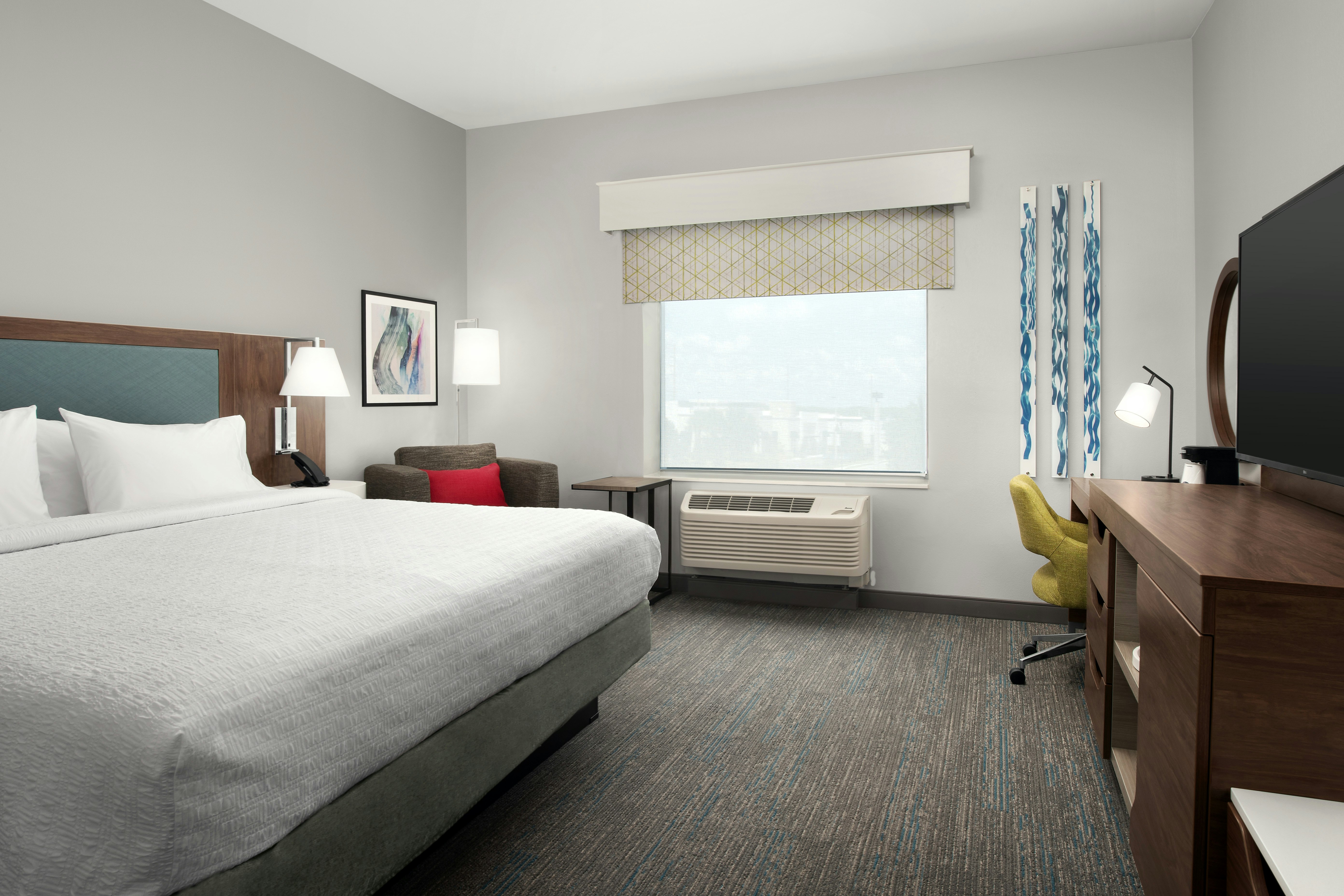 ROOM, KING BED