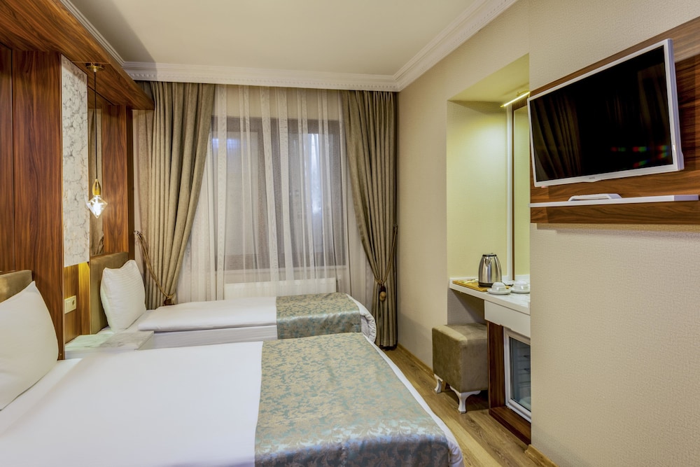 KUPELI HOTEL 26/58