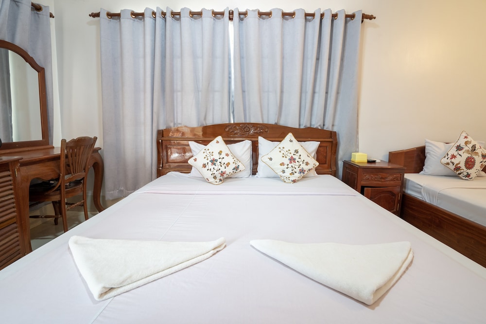 Siem Reap Riverside Hotel 32/67