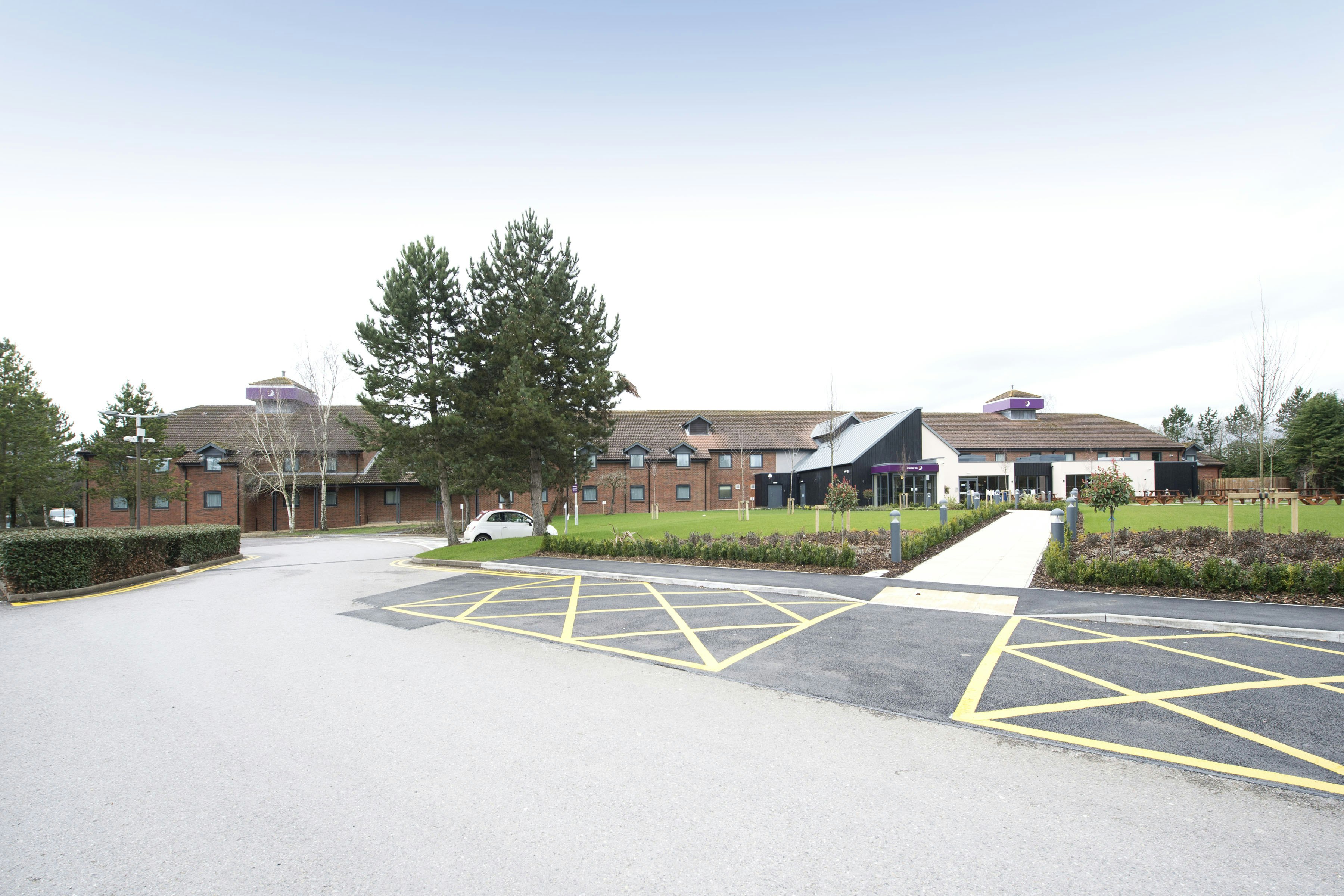 Premier Inn Newbury Town Centre South (A339) 11/27