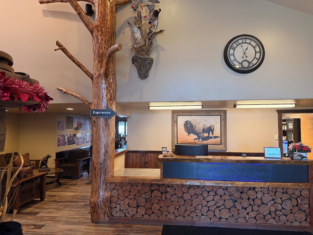 Ninepipes Lodge 7/50