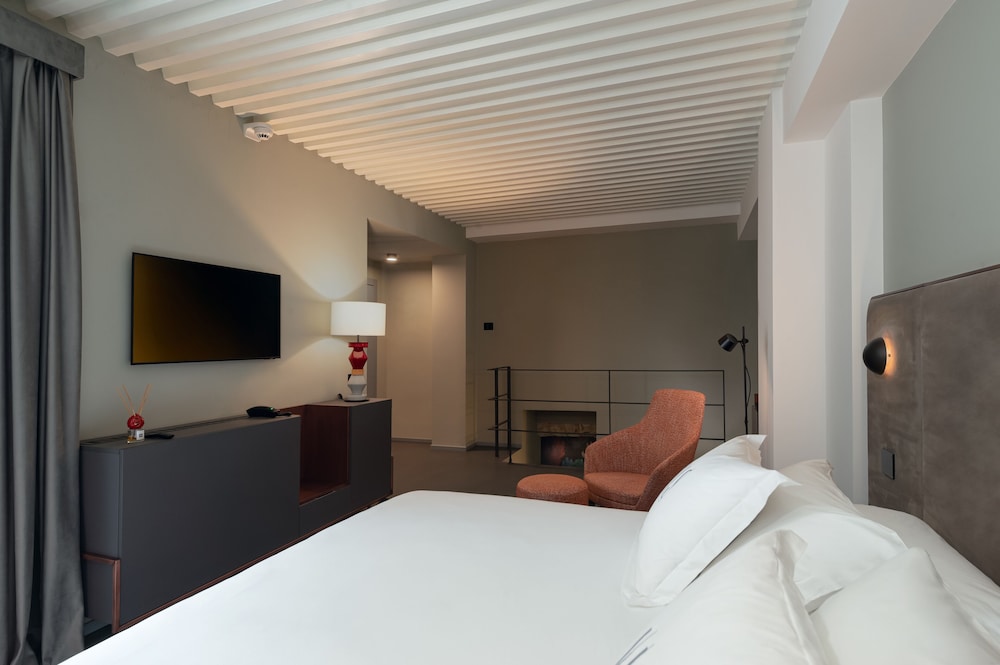 Vis Urban Suite & Spa 7/34