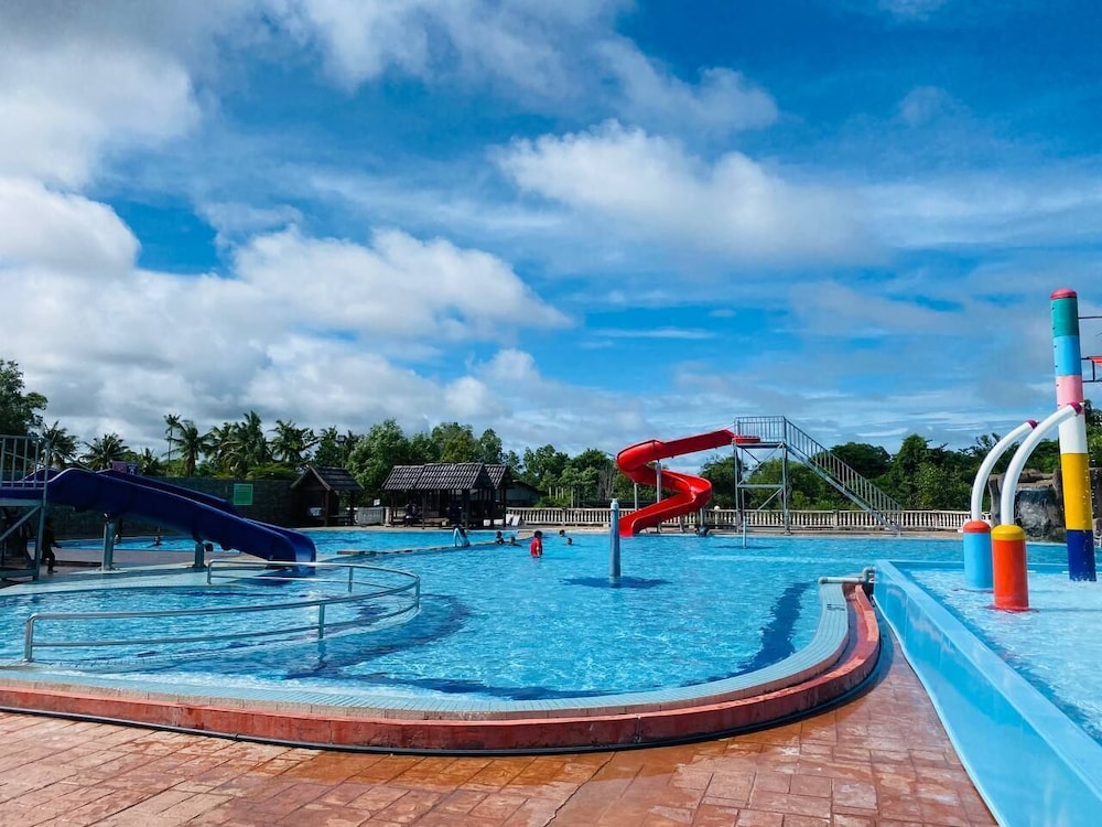 Quinara Al Safir Resort 17/19