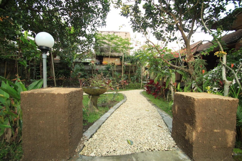 Omah Dtaman Guest House 46/50