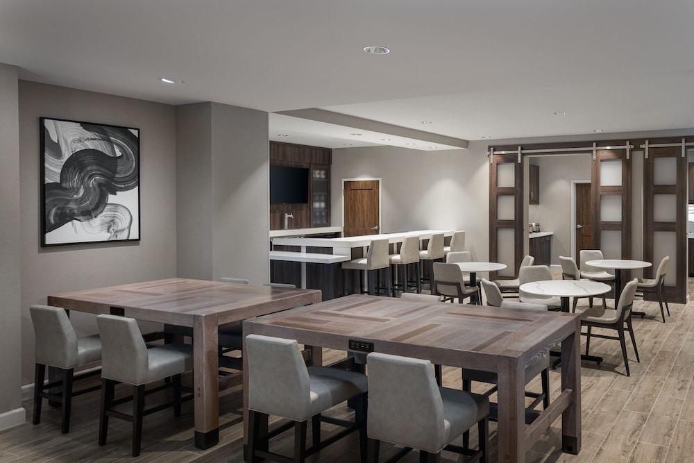 Residence Inn by Marriott Denver Aurora 24/35