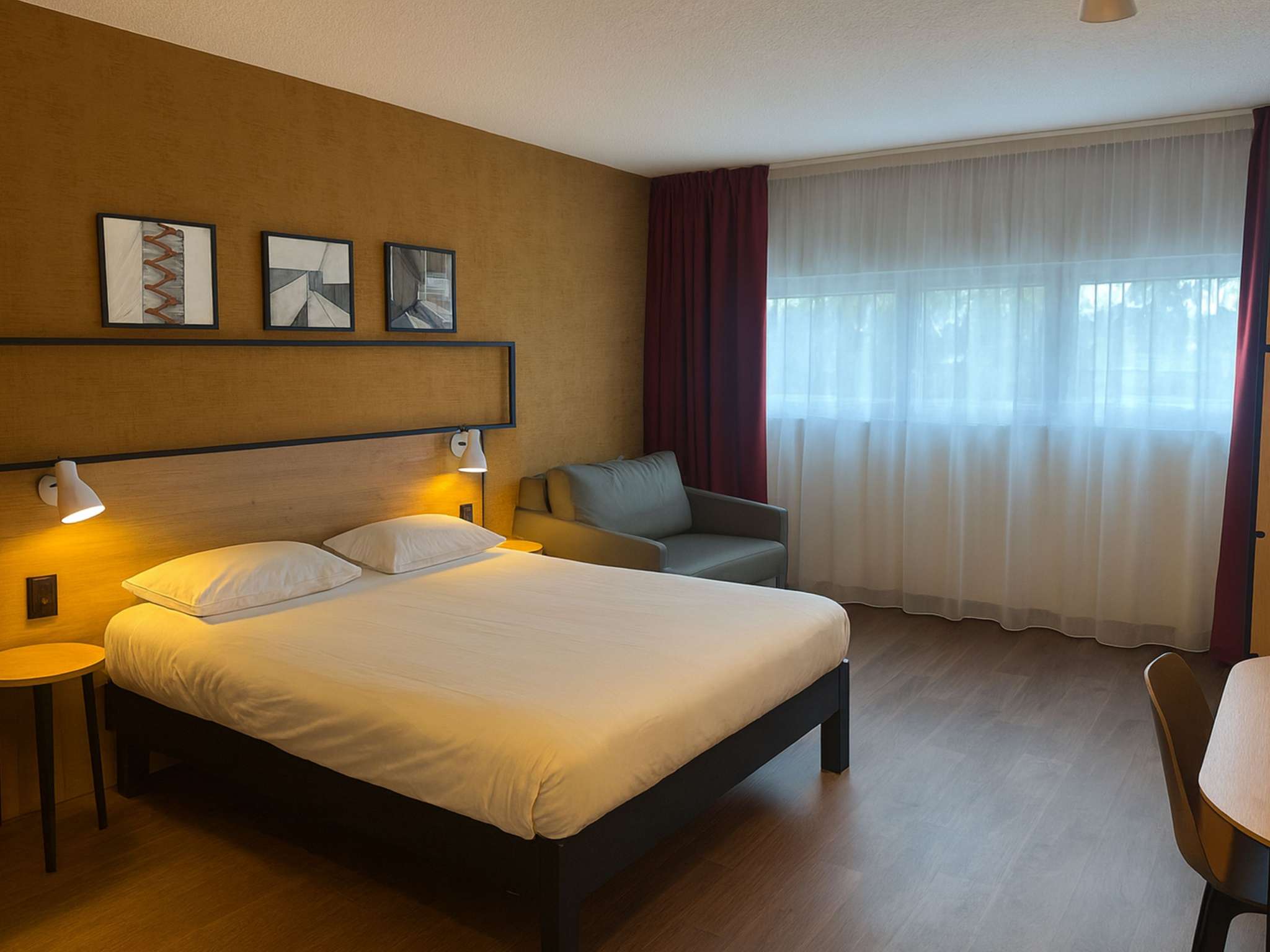 CLASSIC, DOUBLE BED, SOFA