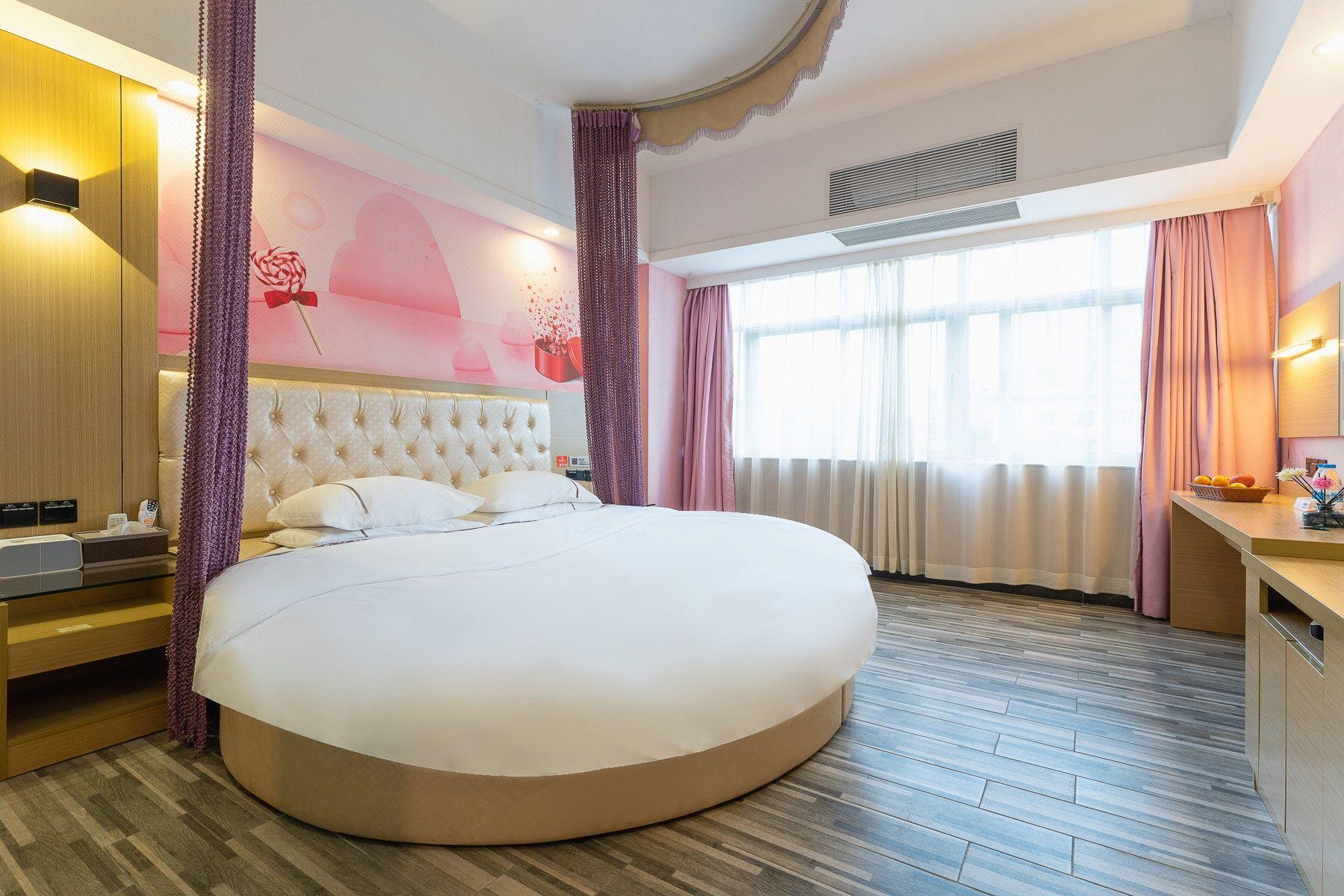 Jtour Hotel Zhuhai Xiangzhou Pearl Light Rail Station Branch 16/28