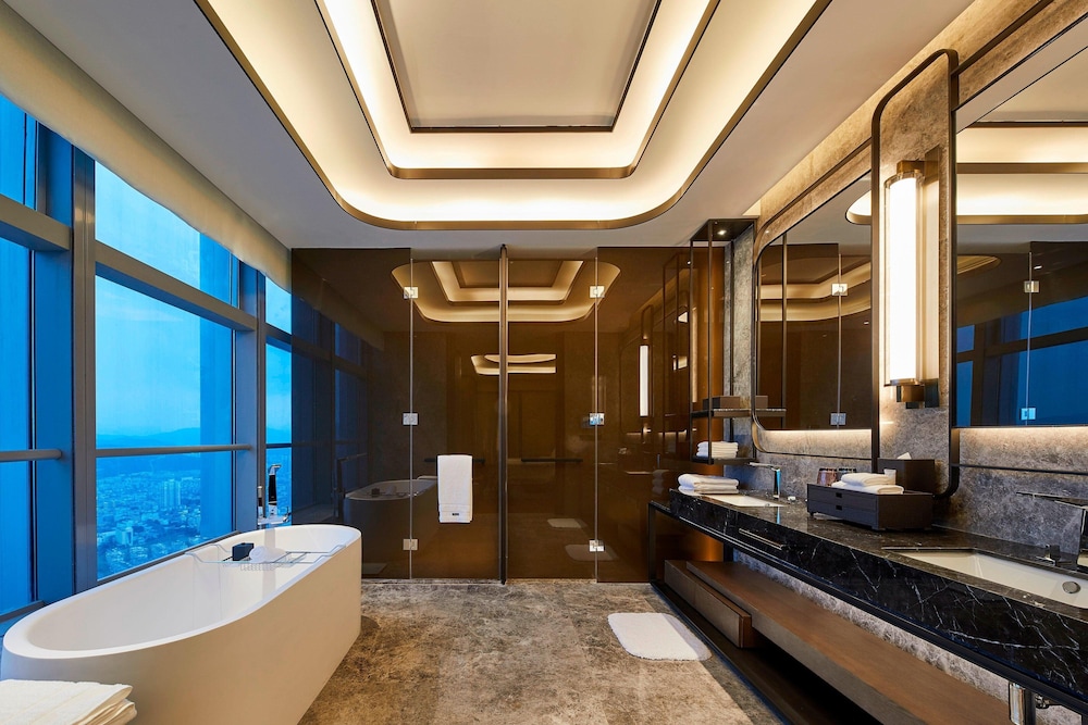 Westin Wenzhou 33/61