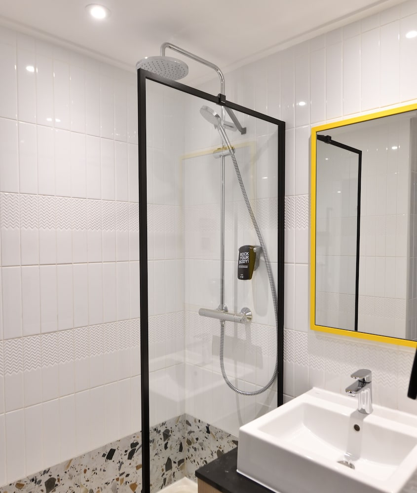 Ibis Styles Abidjan Plateau 46/49
