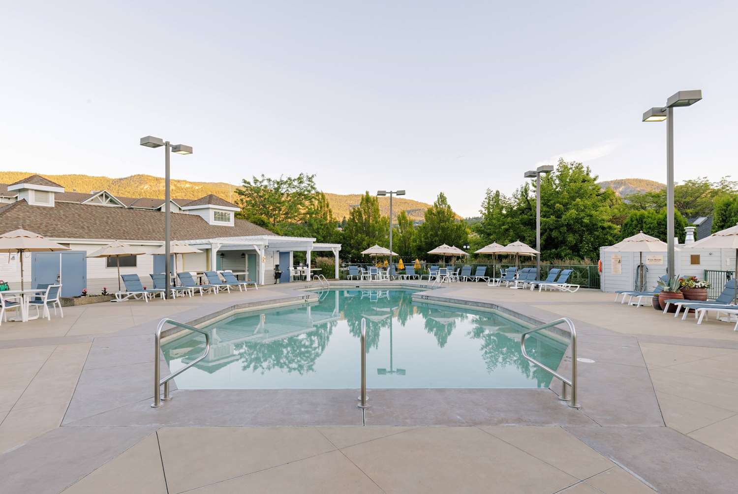 Balcomo, a Ramada by Wyndham 17/48