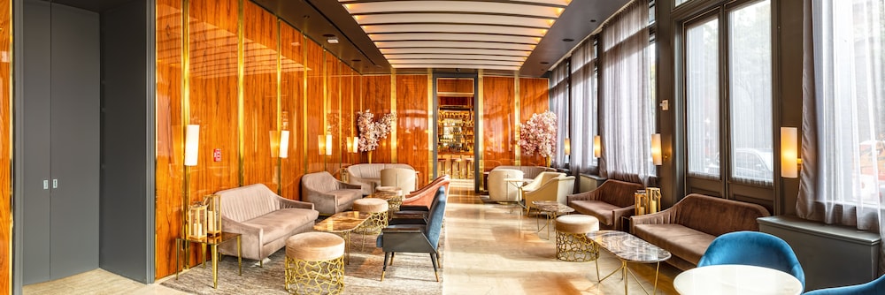 33 Hotel, New York City, Seaport 42/46