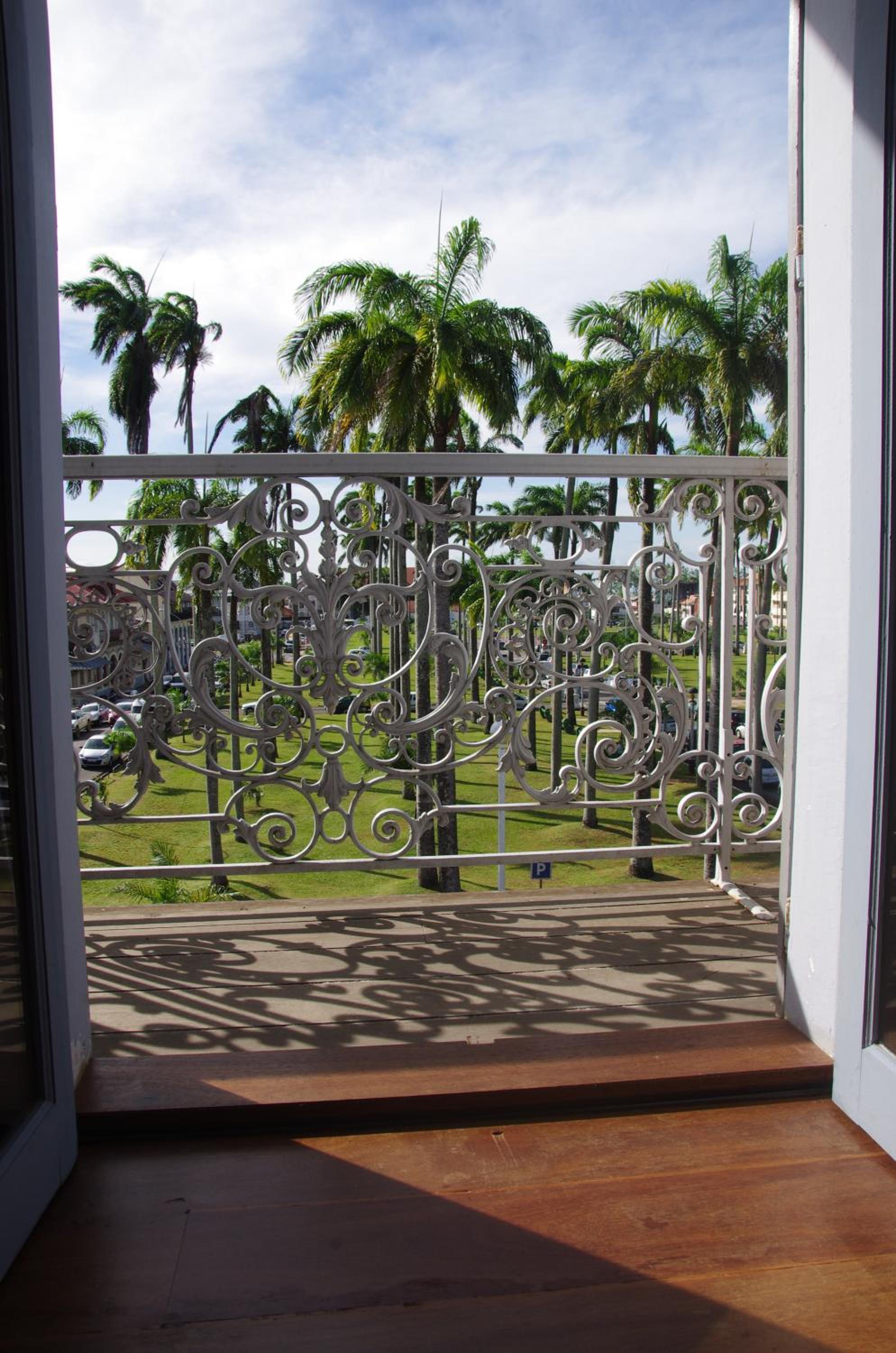 Hotel des Palmistes 38/46