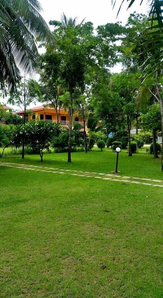 Pranmanee Beach Resort 42/50