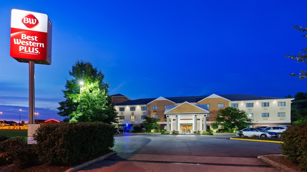 Best Western Plus Georgetown Corporate Center Hotel 1/41