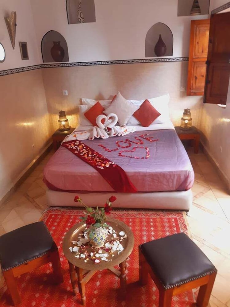 Riad Chalymar 17/39