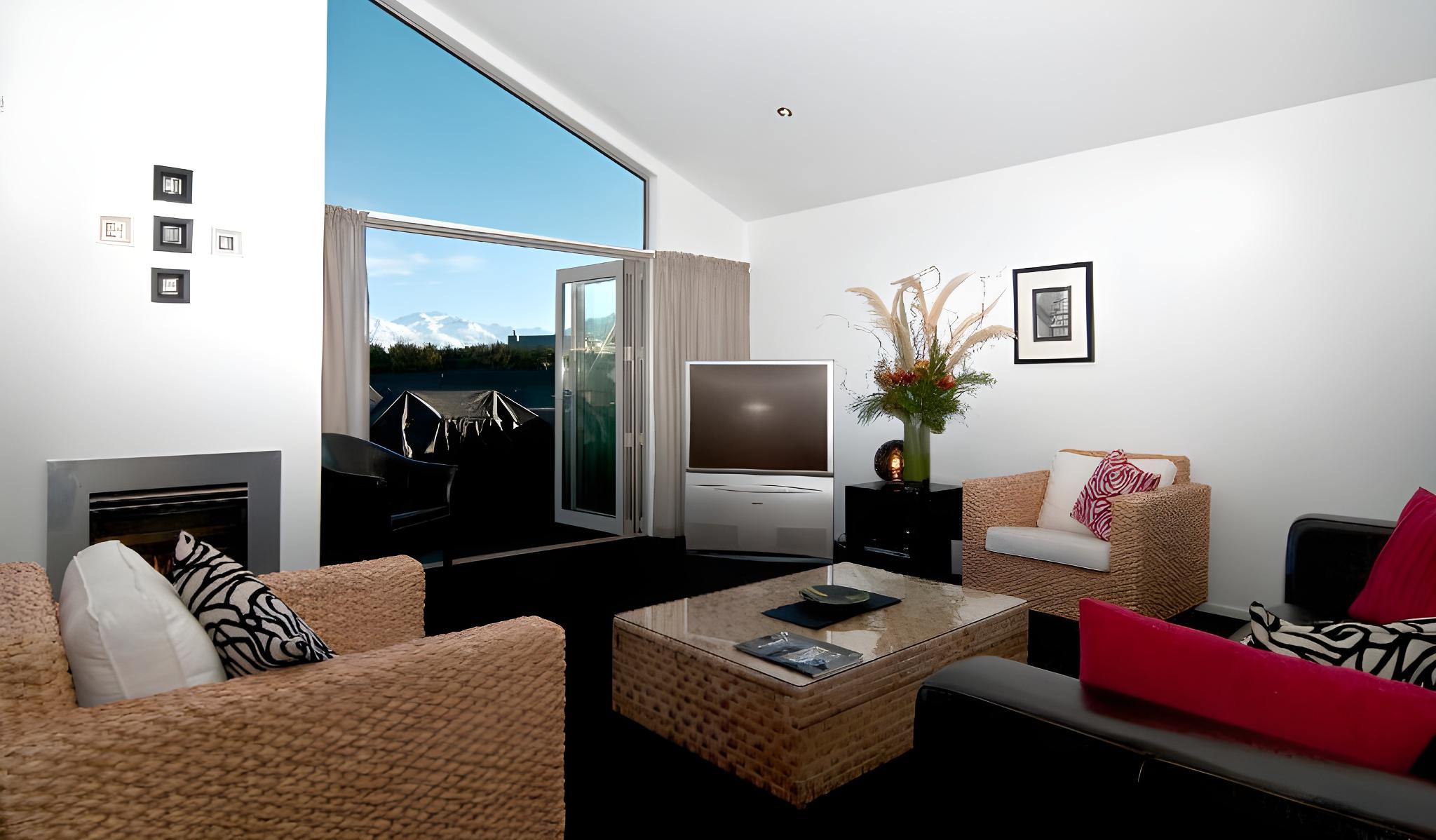 5 Bedrooms, Villa, Apartment