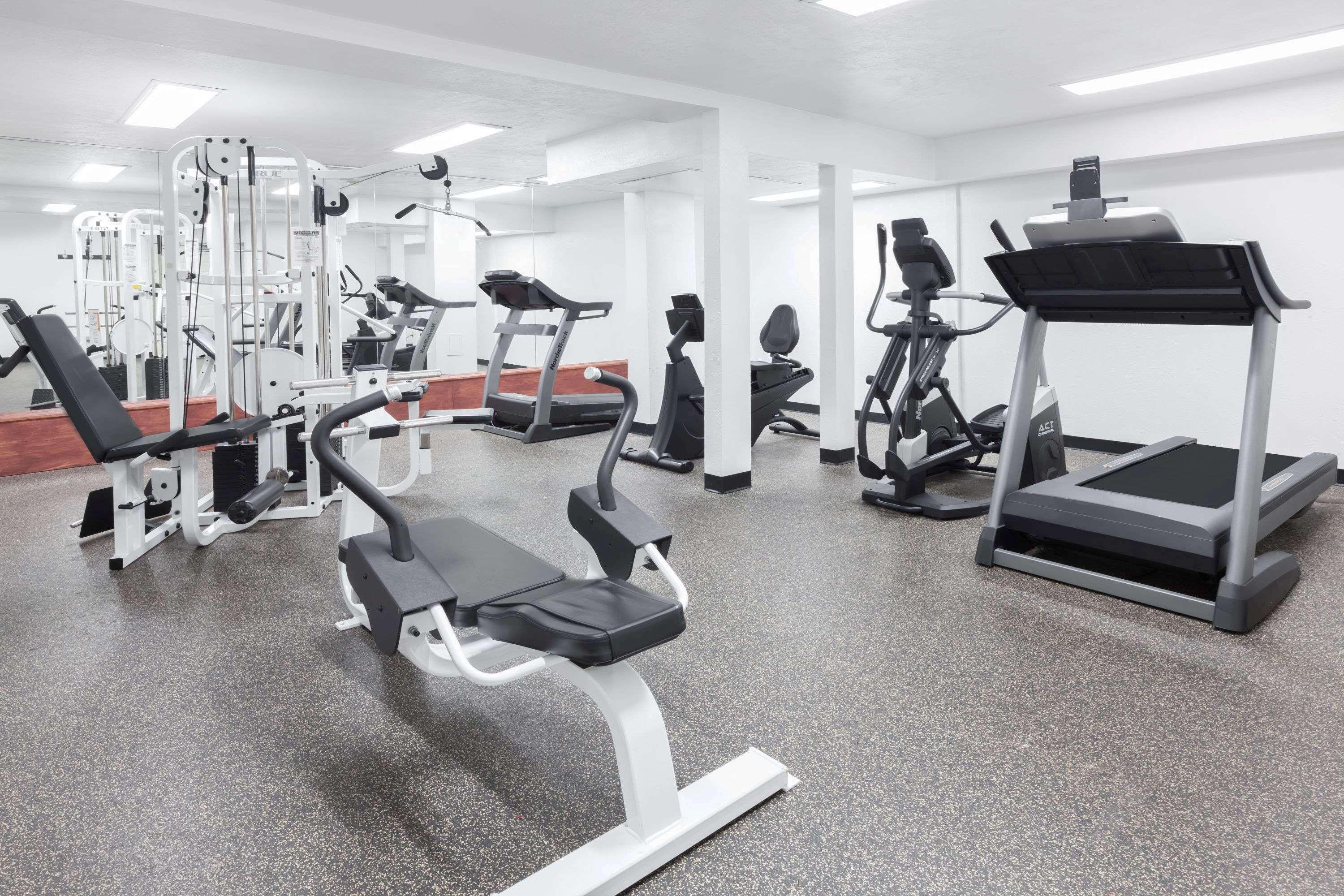 Hawthorn Extended Stay by Wyndham Dallas 6/14