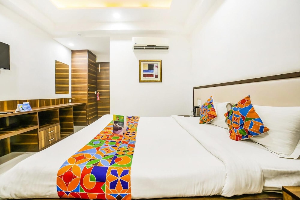 Fabhotel Sapphire Inn Mansarovar 18/50