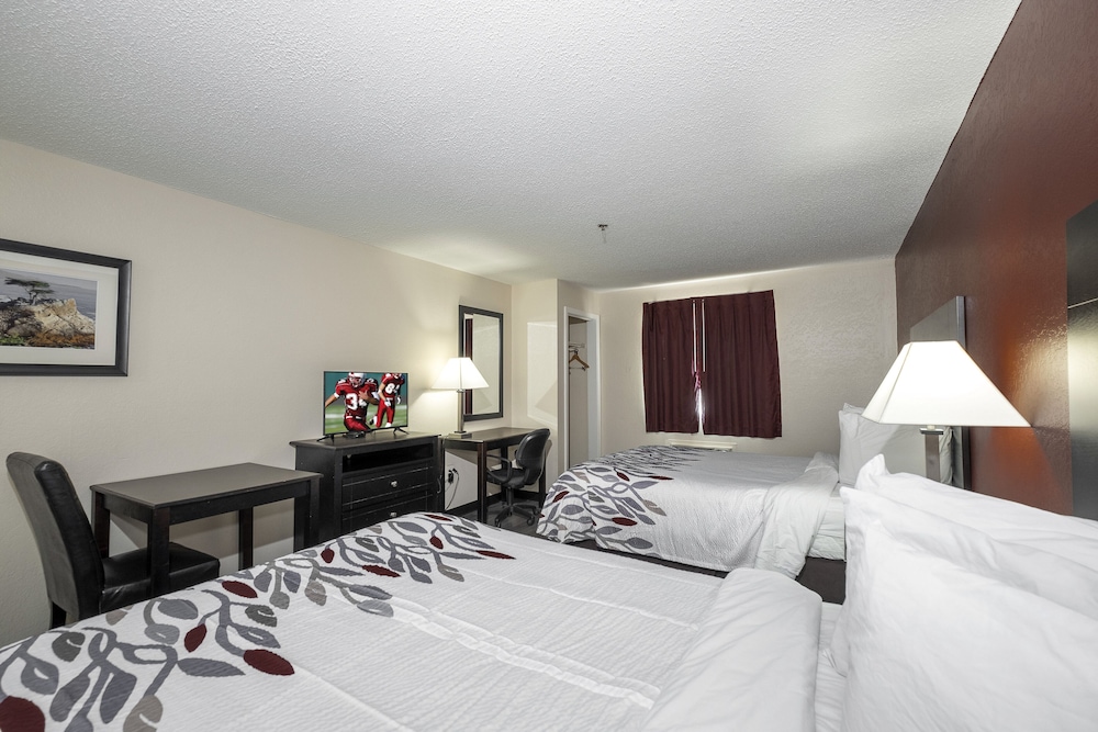 Red Roof Inn And Suites Pensacola Nas Corry 25/44