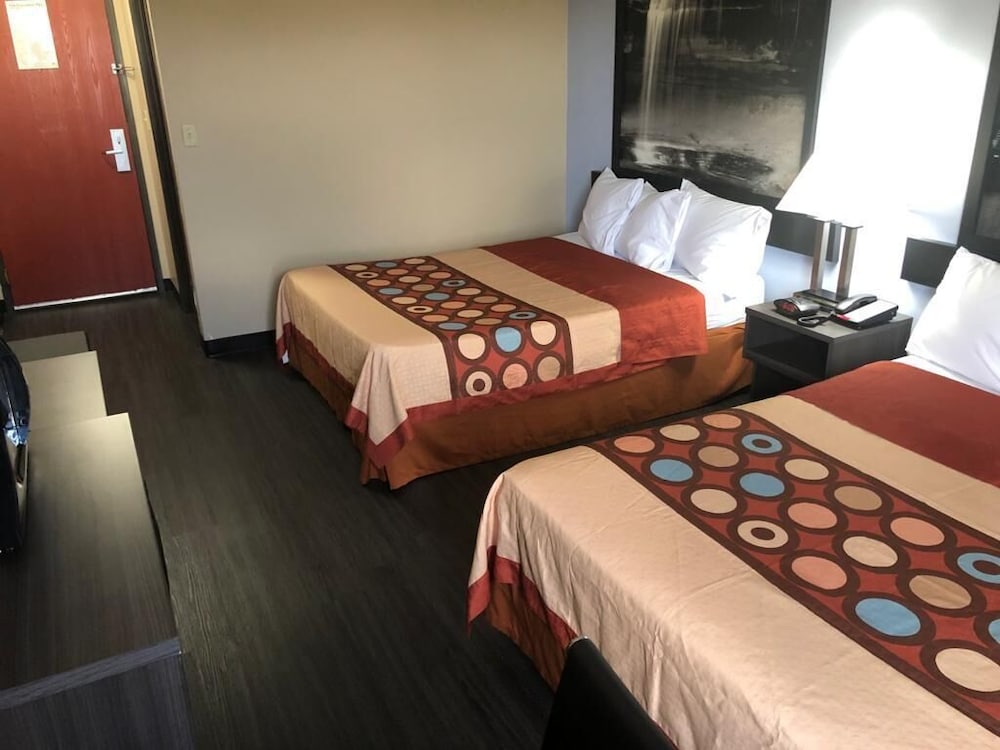 Motel6 Litchfield, IL 19/52