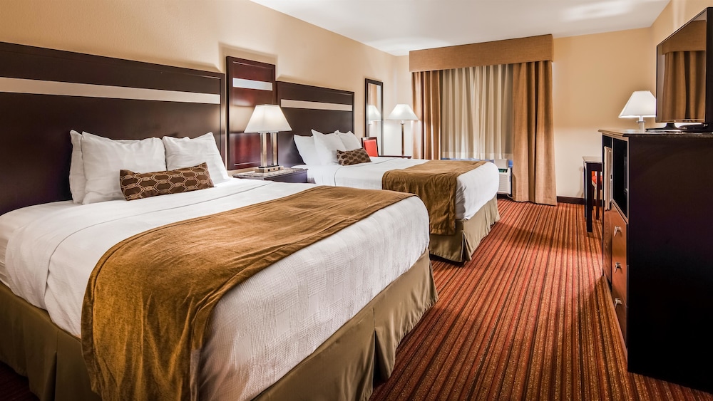Best Western Parsons Inn 8/33