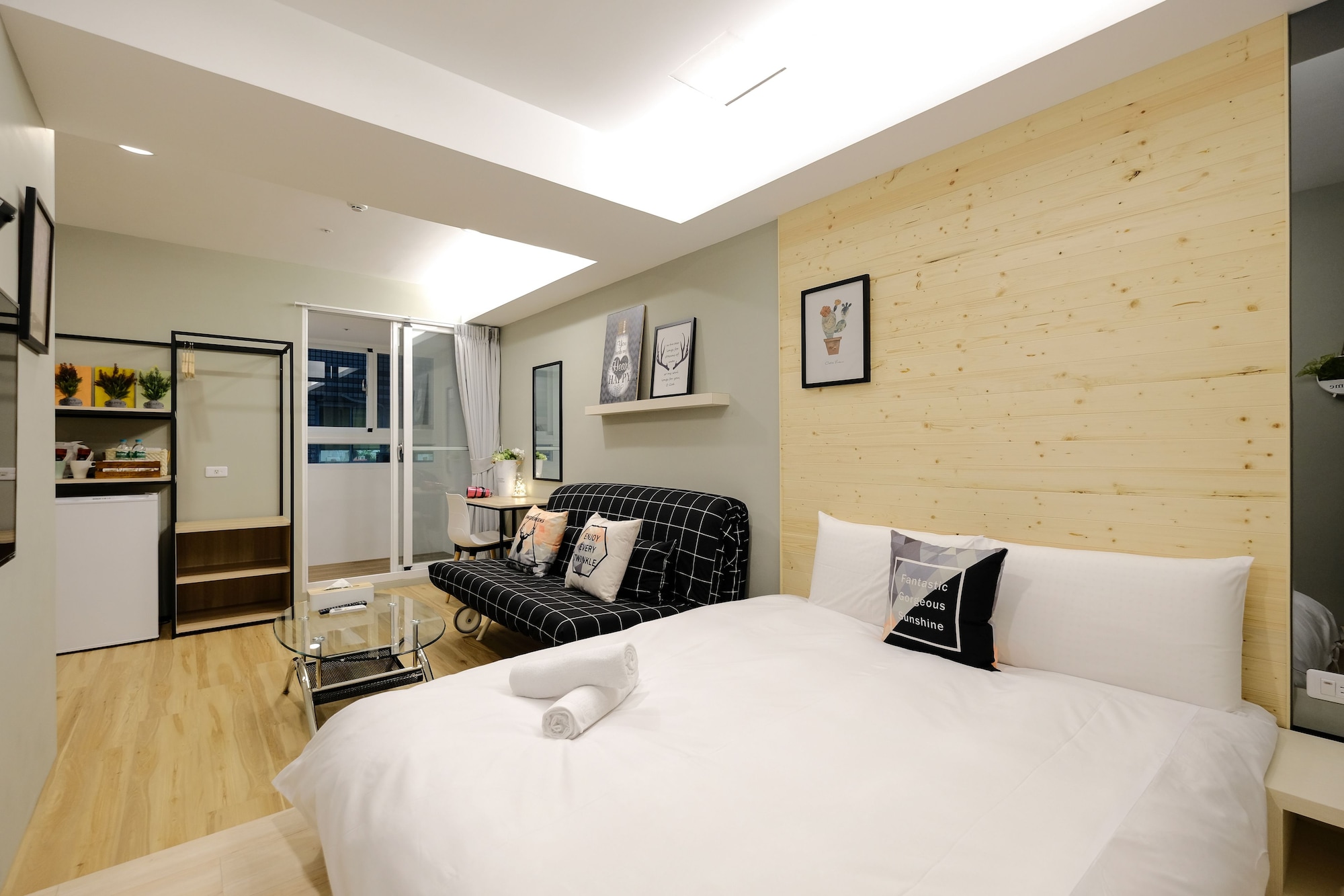 1 BEDROOM, SIGNATURE, DOUBLE BED