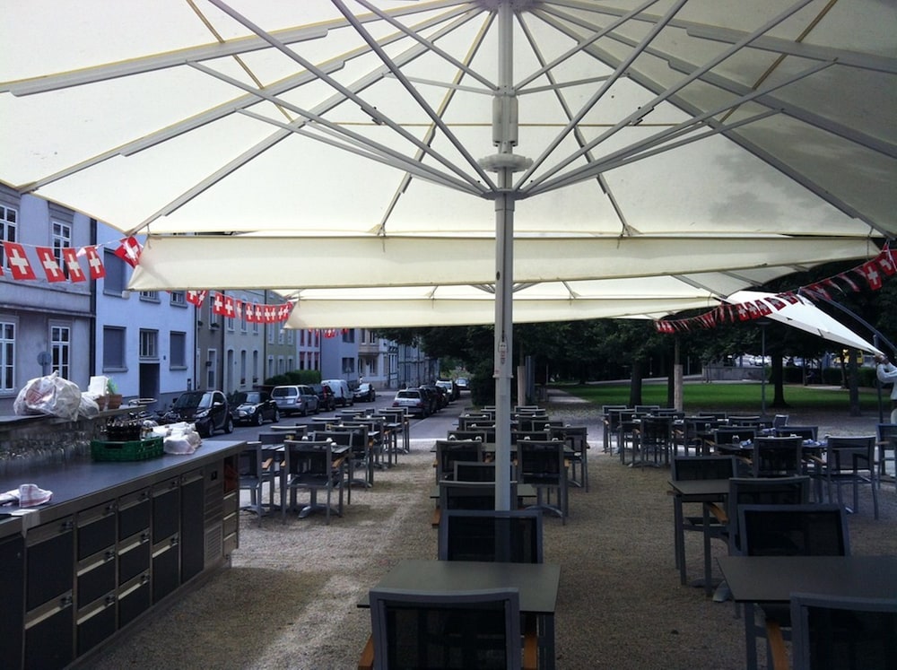 Hotel Restaurant Resslirytti 47/61