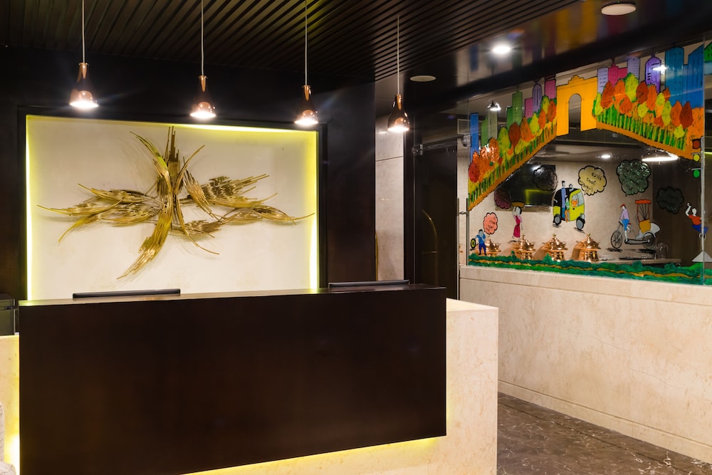 Bravia Hotel 2/30