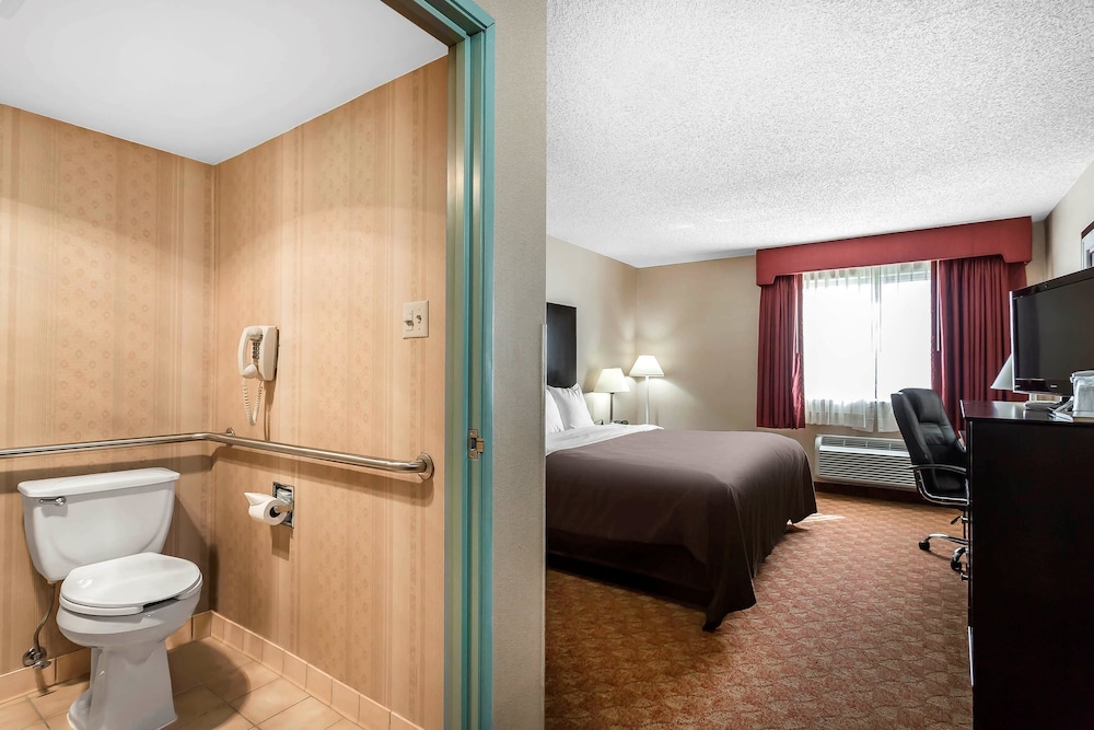 Quality Inn Dumas 8/39