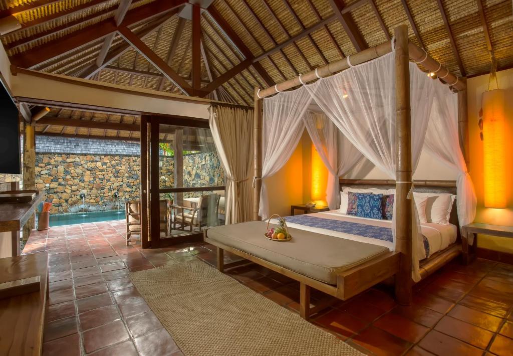 Pool, Villa